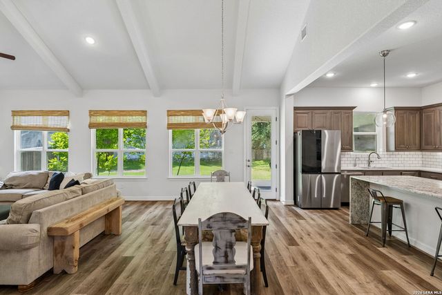 8529 Dana Elms, Boerne, TX 78015