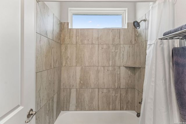 8529 Dana Elms, Boerne, TX 78015