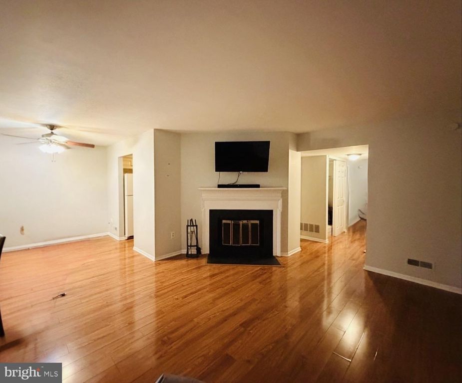 207 KELLY CV, MT LAUREL, NJ 08054 — photo 4