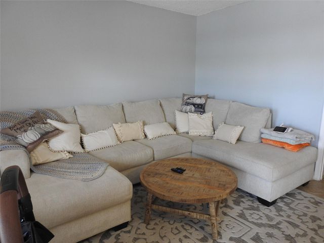 1600 NE 3RD AVE 2, Fort Lauderdale, FL 33305