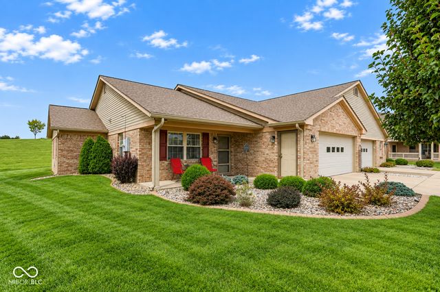 94 W Wind Chime Circle, Greenwood, IN 46143