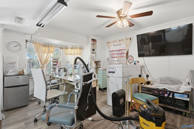 3606 Cedarhill Avenue NW, Huntsville, AL 35810