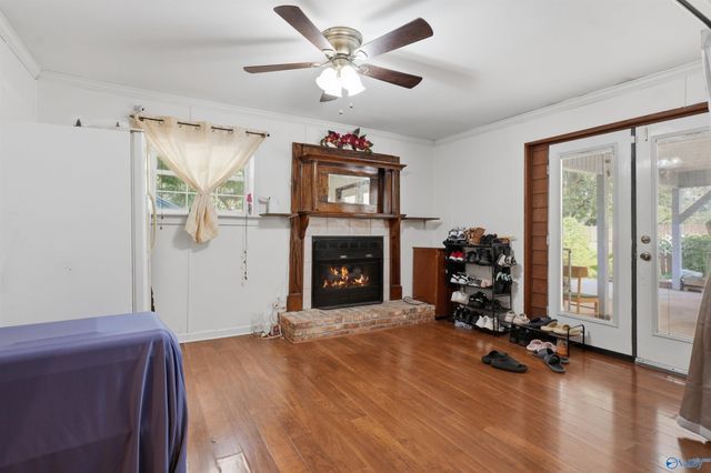 3606 Cedarhill Avenue NW, Huntsville, AL 35810