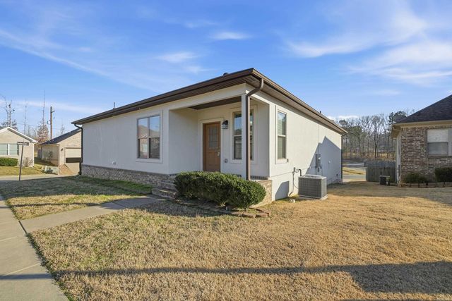 3458 Garden Club Dr, Benton, AR 72022