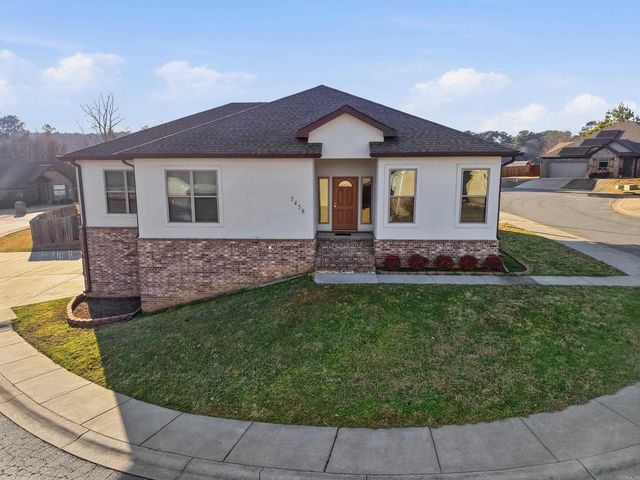 3458 Garden Club Dr, Benton, AR 72022