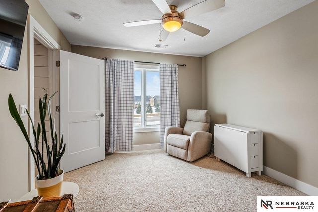 7322 N 168th Avenue, Bennington, NE 68007