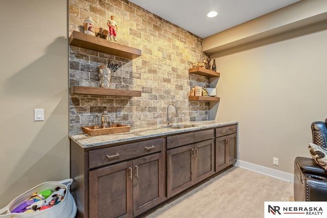 7322 N 168th Avenue, Bennington, NE 68007