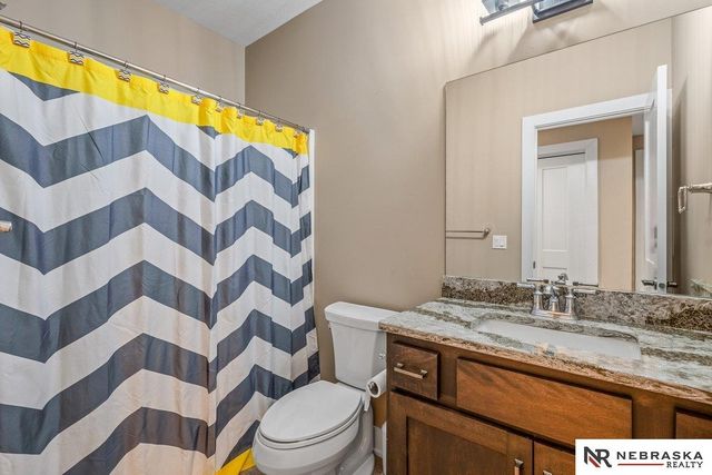 7322 N 168th Avenue, Bennington, NE 68007