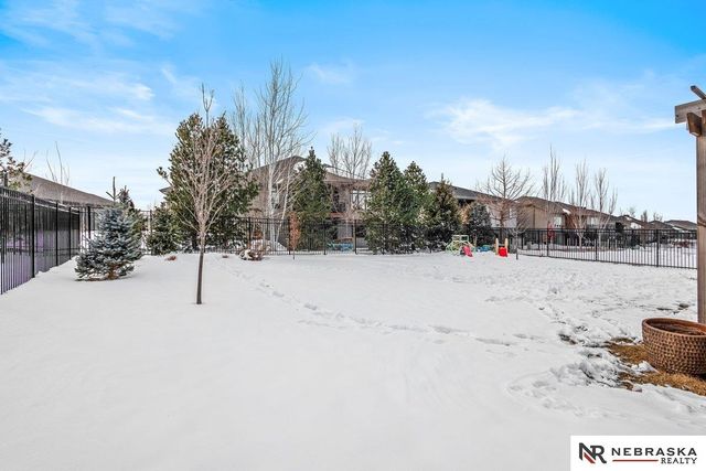 7322 N 168th Avenue, Bennington, NE 68007