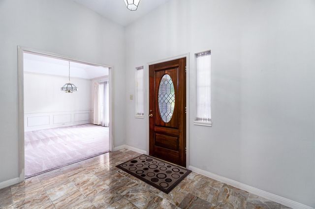 15406 Greenleaf Lane, Houston, TX 77062
