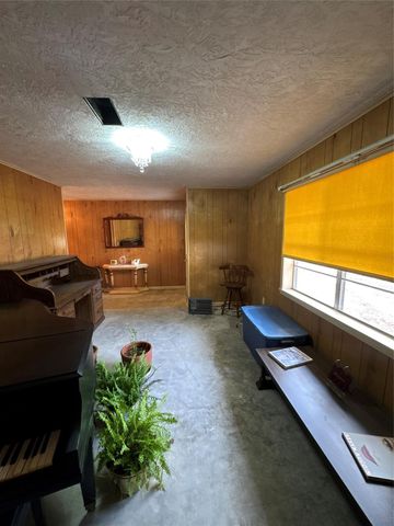 263 County Road 355, Jasper, TX 75951