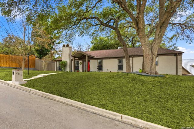 7511 Robin Rest, San Antonio, TX 78209