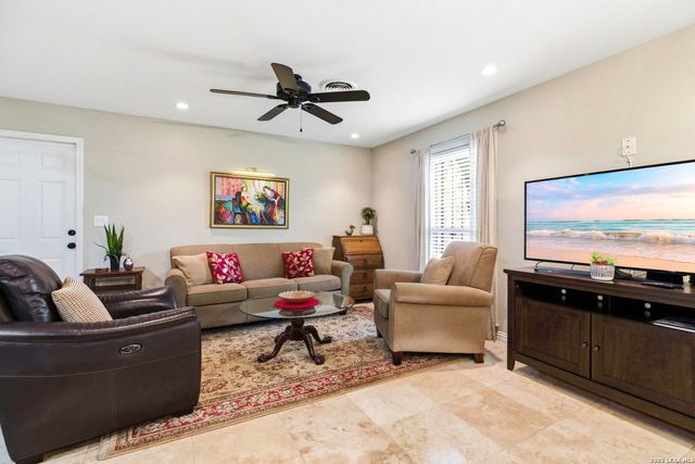 7511 Robin Rest, San Antonio, TX 78209