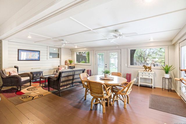 7511 Robin Rest, San Antonio, TX 78209