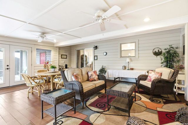 7511 Robin Rest, San Antonio, TX 78209