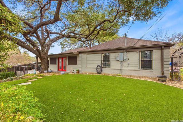 7511 Robin Rest, San Antonio, TX 78209