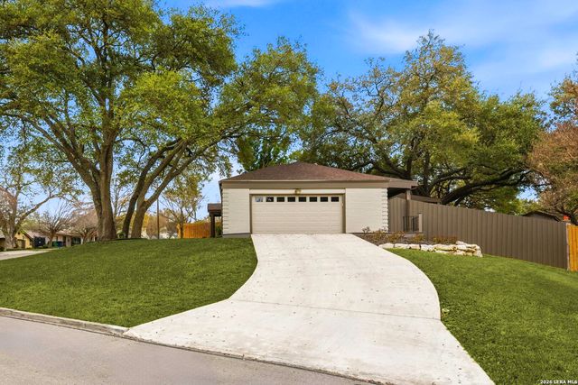 7511 Robin Rest, San Antonio, TX 78209