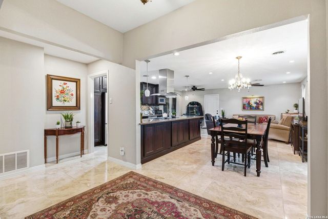 7511 Robin Rest, San Antonio, TX 78209