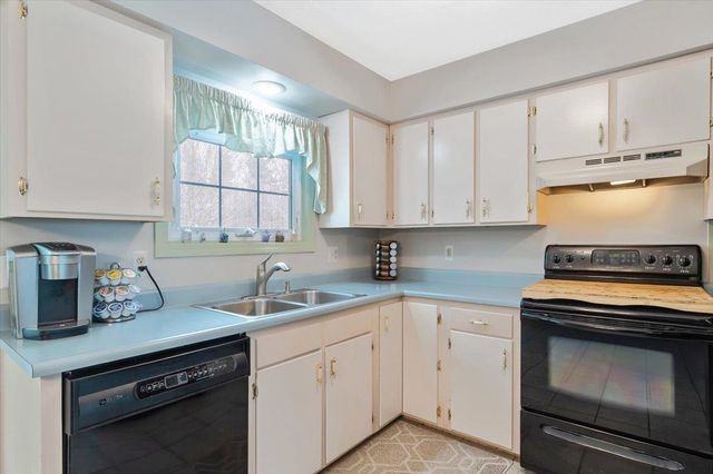 21 Kim Lane, Milton, VT 05468