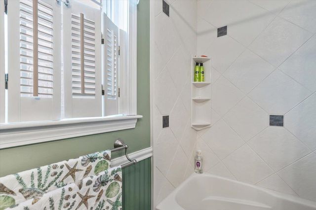 21 Kim Lane, Milton, VT 05468