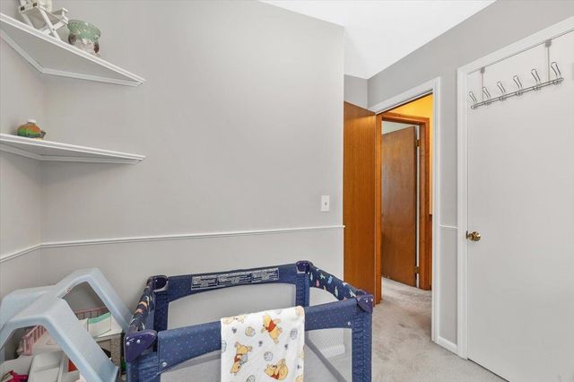 21 Kim Lane, Milton, VT 05468