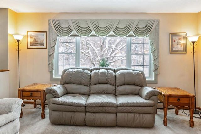 21 Kim Lane, Milton, VT 05468