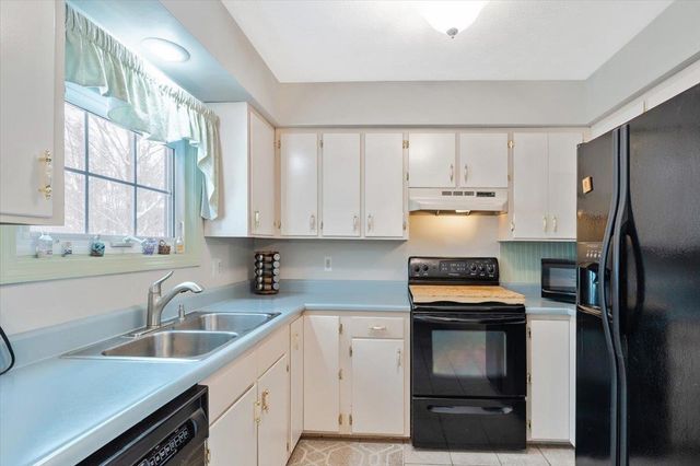 21 Kim Lane, Milton, VT 05468