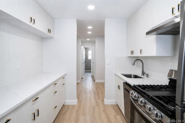 643 Pelham Road 4D, New Rochelle, NY 10805