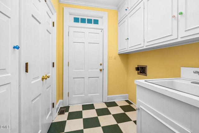 4001 Lochinvar Lane, Rocky Mount, NC 27804