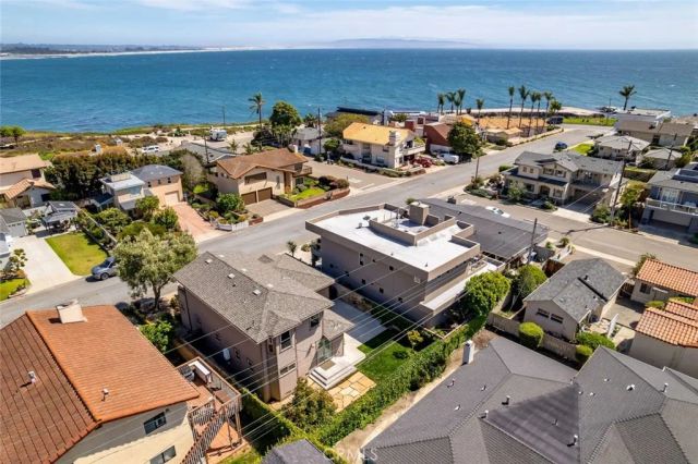 266 Seaview, Pismo Beach, CA 93449