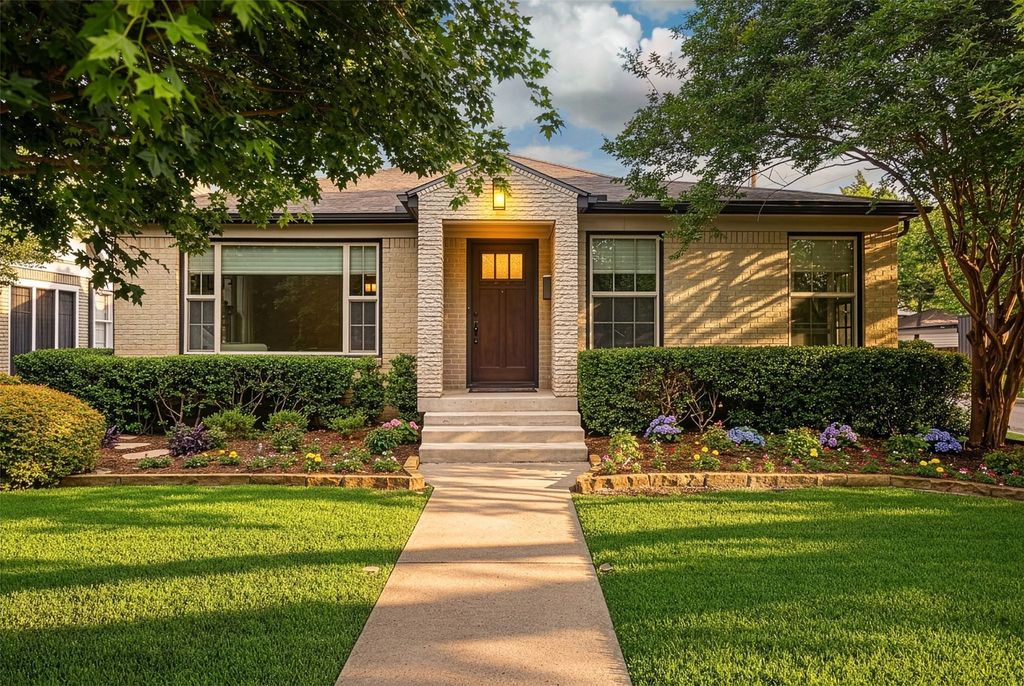5947 Mercedes Avenue, Dallas, TX 75206