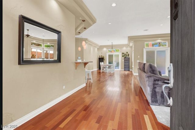 4574 Sheri Lyn Court, Las Vegas, NV 89121