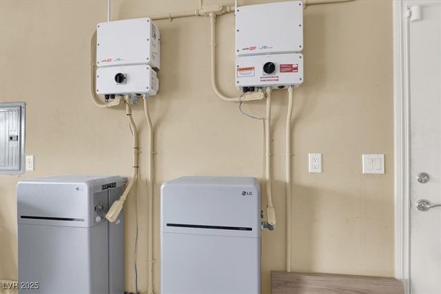 4574 Sheri Lyn Court, Las Vegas, NV 89121