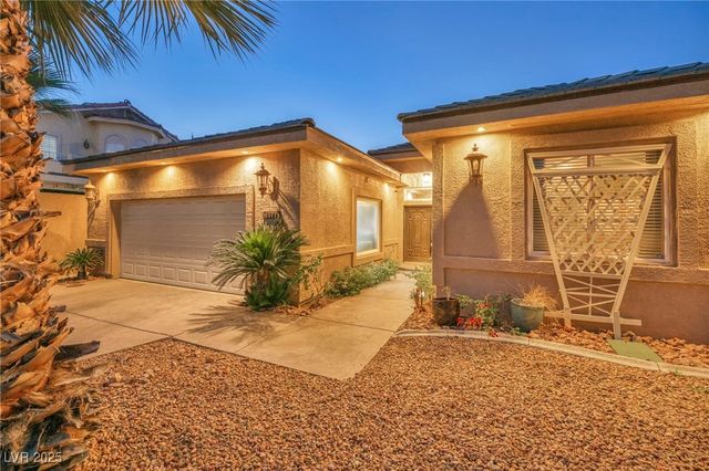 4574 Sheri Lyn Court, Las Vegas, NV 89121