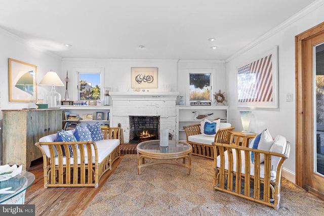 6 N 4TH ST, Surf City, NJ 08008