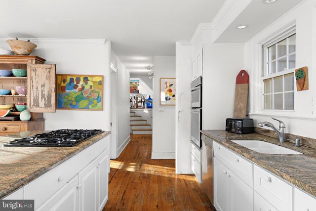 6 N 4TH ST, Surf City, NJ 08008