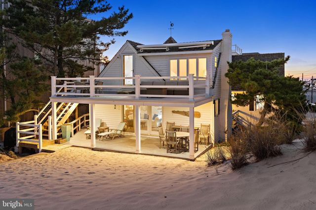 6 N 4TH ST, Surf City, NJ 08008