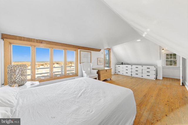 6 N 4TH ST, Surf City, NJ 08008