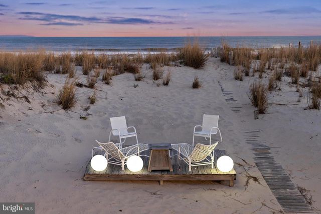 6 N 4TH ST, Surf City, NJ 08008