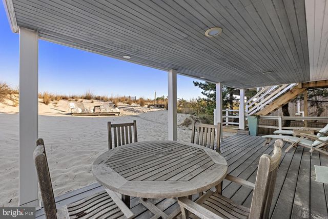 6 N 4TH ST, Surf City, NJ 08008
