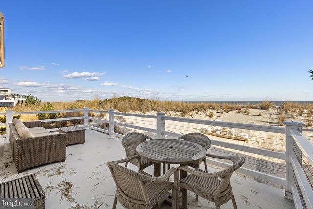 6 N 4TH ST, Surf City, NJ 08008