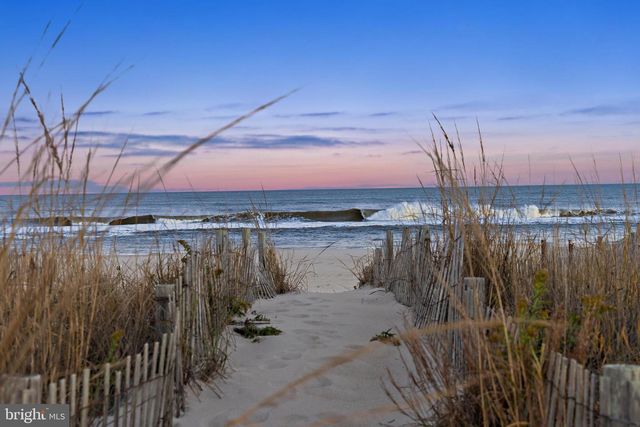 6 N 4TH ST, Surf City, NJ 08008