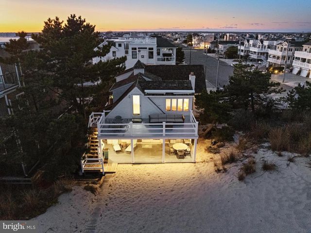 6 N 4TH ST, Surf City, NJ 08008