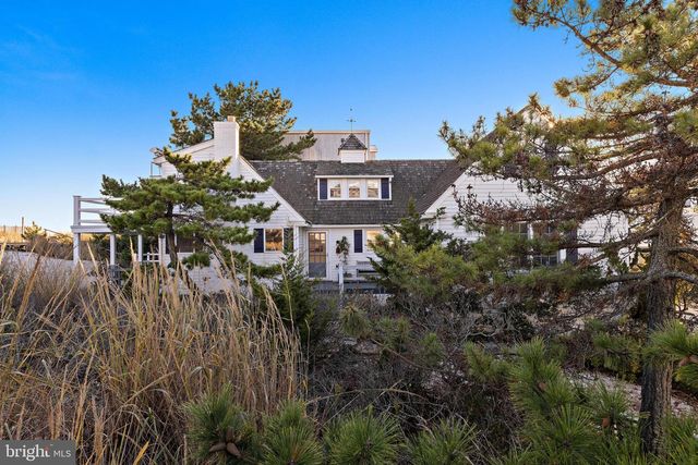 6 N 4TH ST, Surf City, NJ 08008