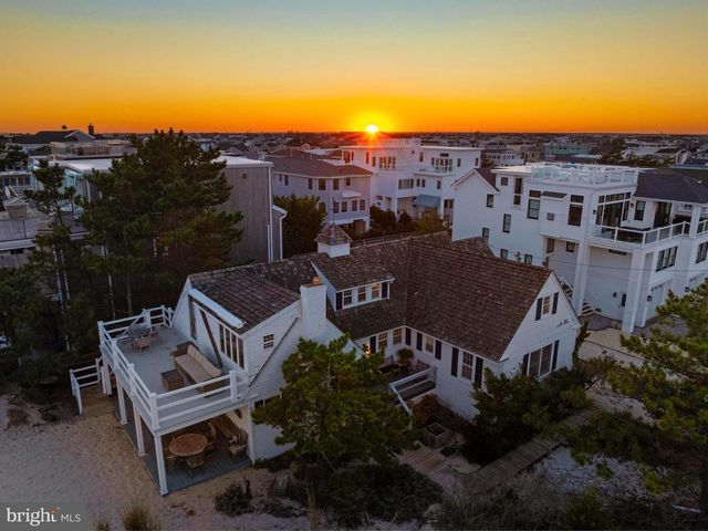 6 N 4TH ST, Surf City, NJ 08008