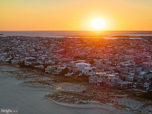 6 N 4TH ST, Surf City, NJ 08008