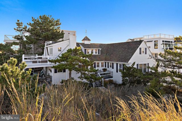 6 N 4TH ST, Surf City, NJ 08008