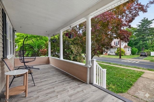 215 Grove St, Somerville Boro, NJ 08876