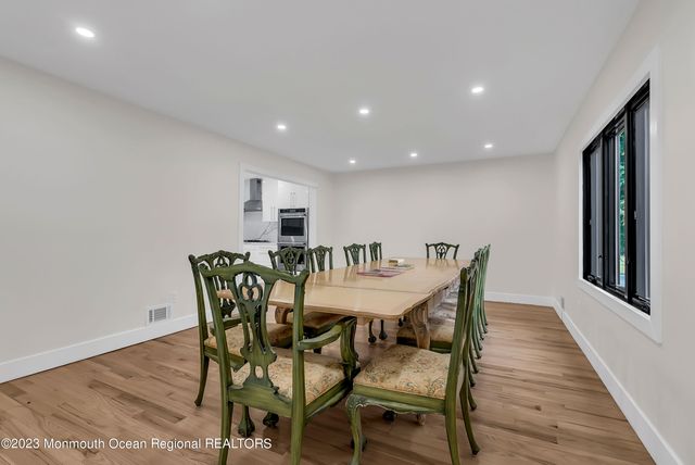 265 Whalepond Road, Oakhurst, NJ 07755