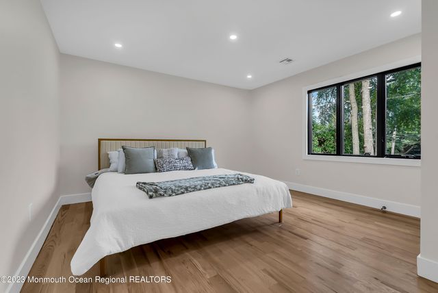 265 Whalepond Road, Oakhurst, NJ 07755